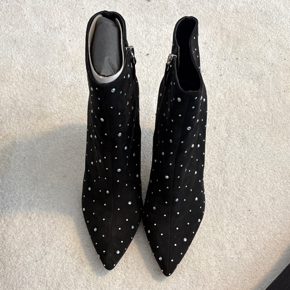 Elegant Black Studded Ankle Boots